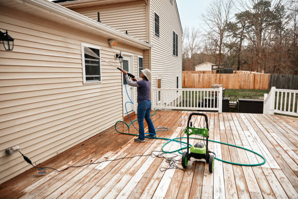 Why Choose Our Certified Pressure Washing Experts for Your Project Needs in Boling, TX?